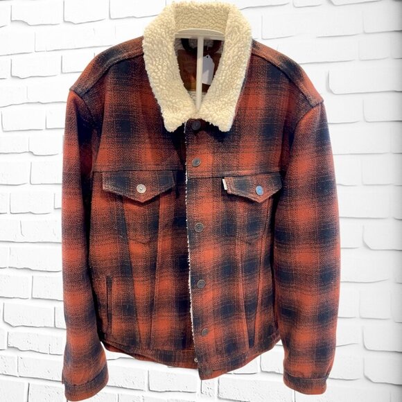 **🔥 Jughead Jones “Riverdale” Levi’s Sherpa Check Jacket – Men’s Size M 🔥** - Picture 3 of 11